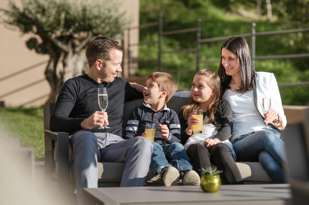 Oliven- & Genusshotel Hirzer Schenna Zewnętrze zdjęcie