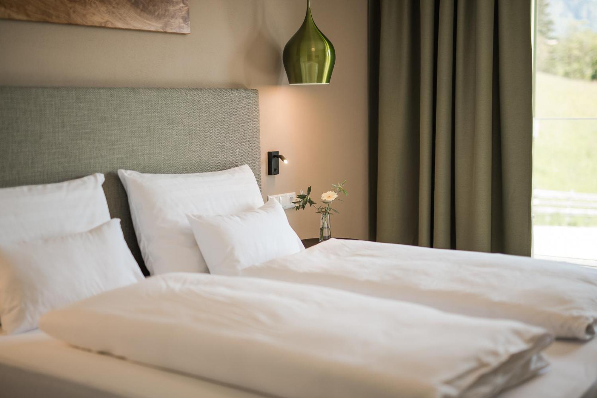 Oliven- & Genusshotel Hirzer Schenna Pokój zdjęcie