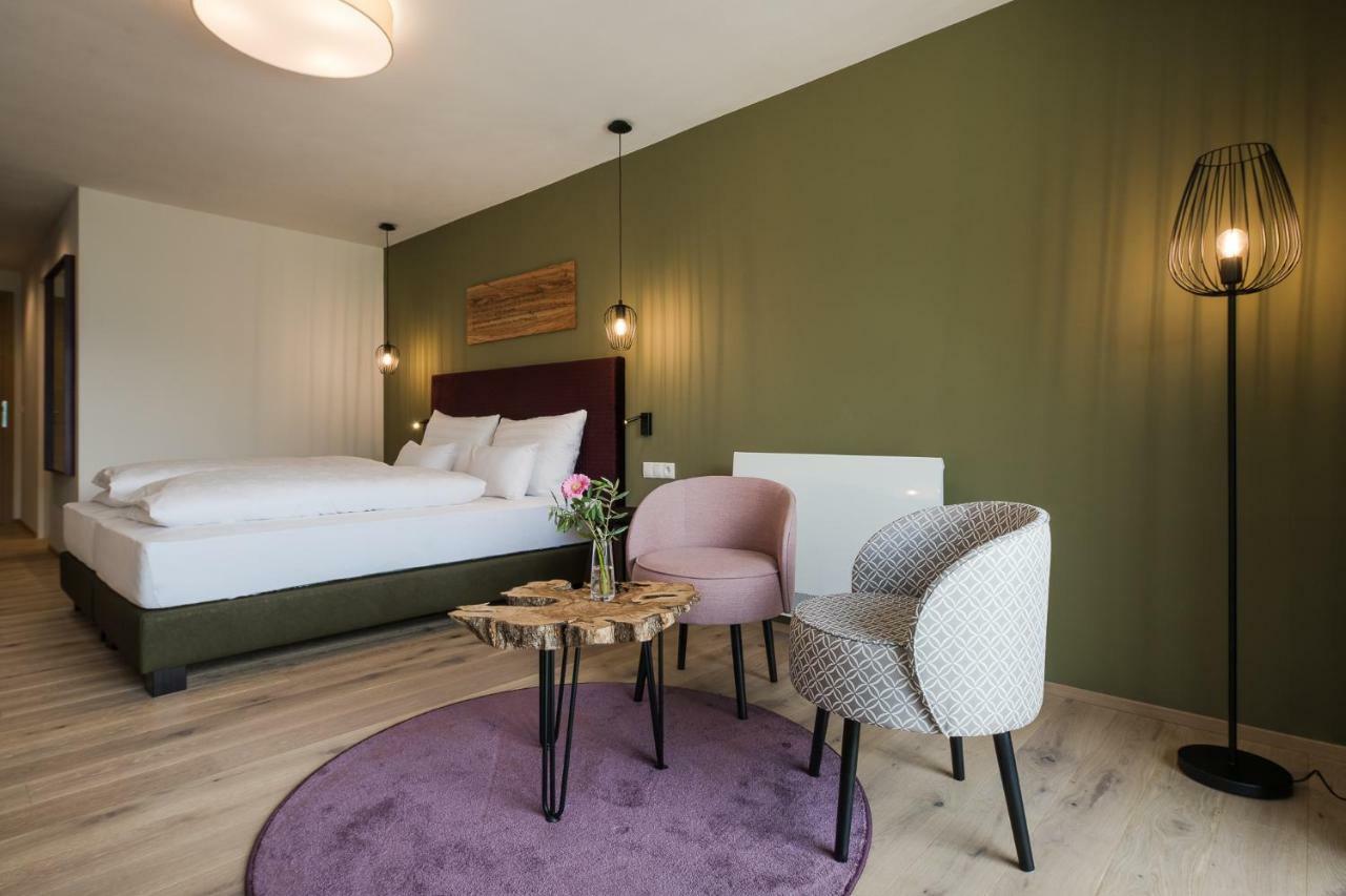 Oliven- & Genusshotel Hirzer Schenna Zewnętrze zdjęcie